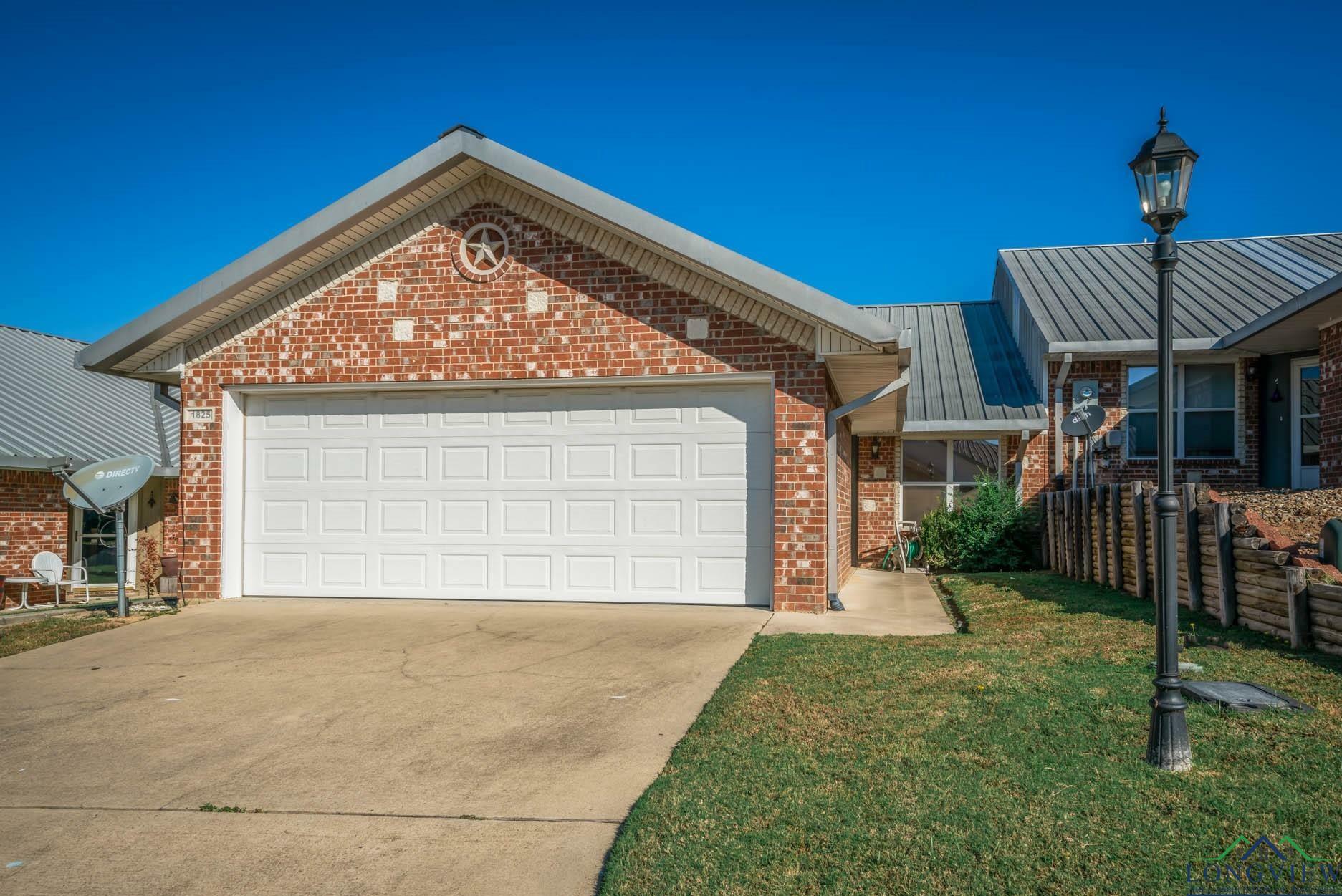 1825 Riverstone Ln  Longview TX 75605 photo