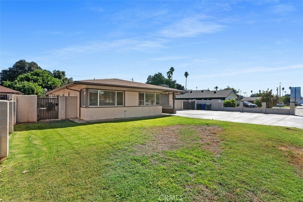 Property Photo:  6248 Riverside Avenue  CA 92506 