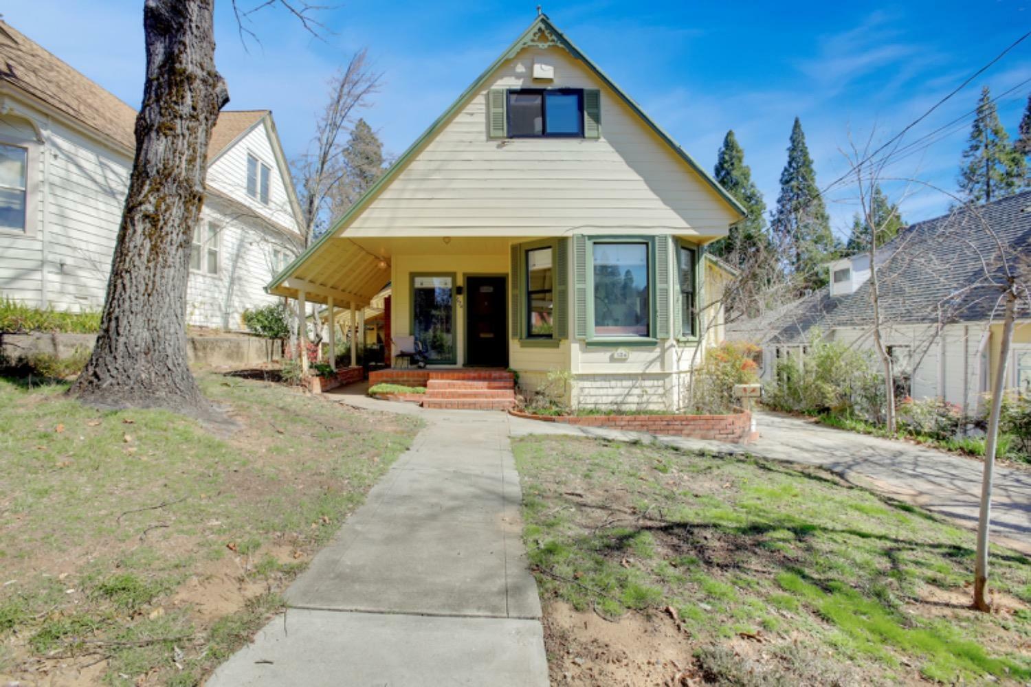 524 Coyote Street  Nevada City CA 95959 photo