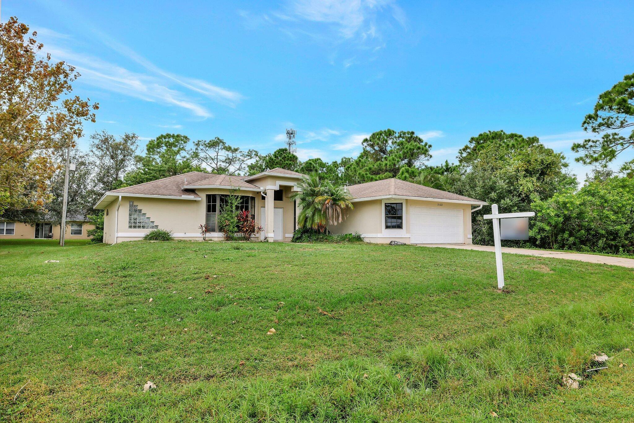 Property Photo:  2122 SW Burman Lane  FL 34983 