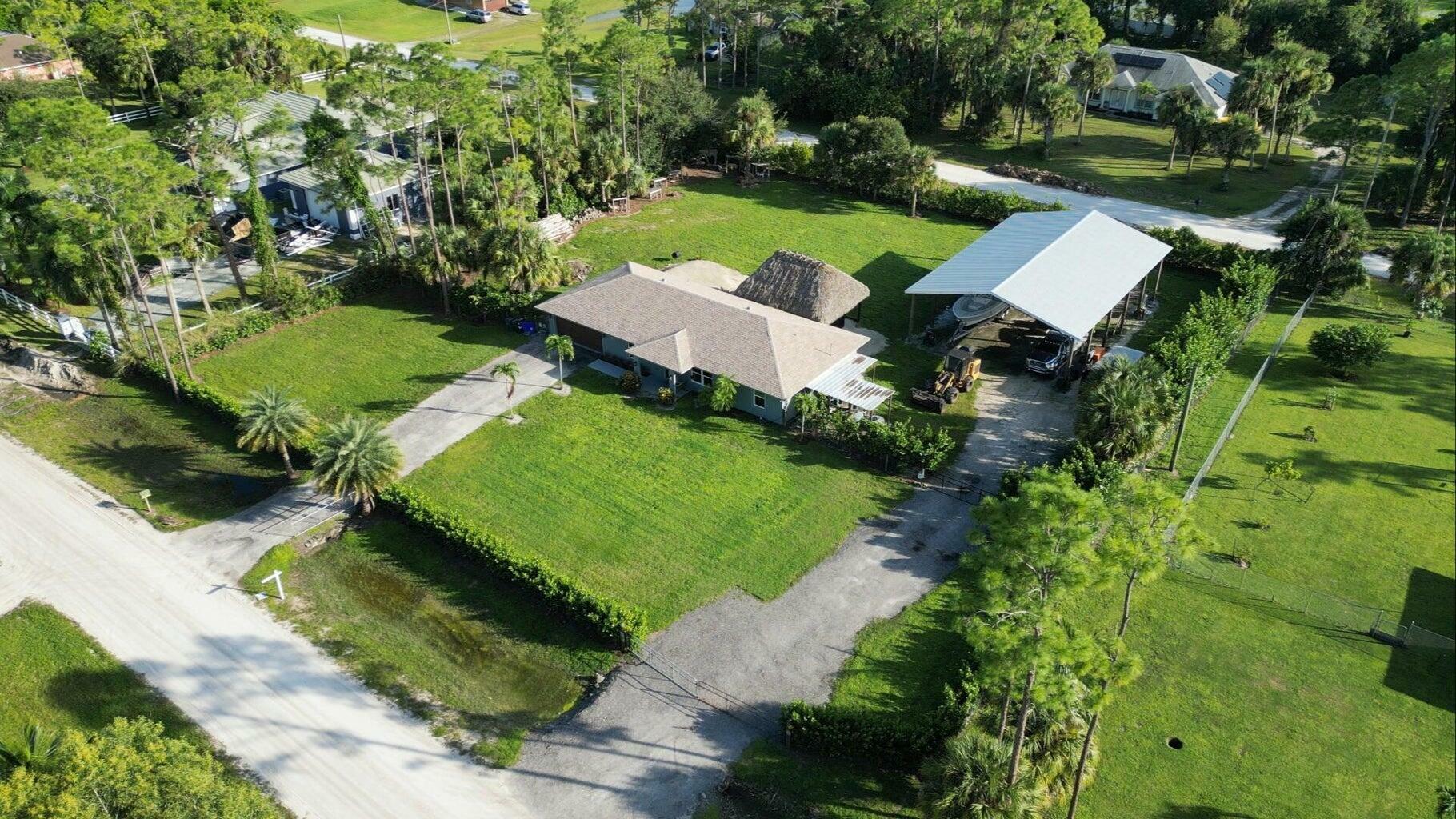 Property Photo: 16860 Murcott Boulevard FL 33470