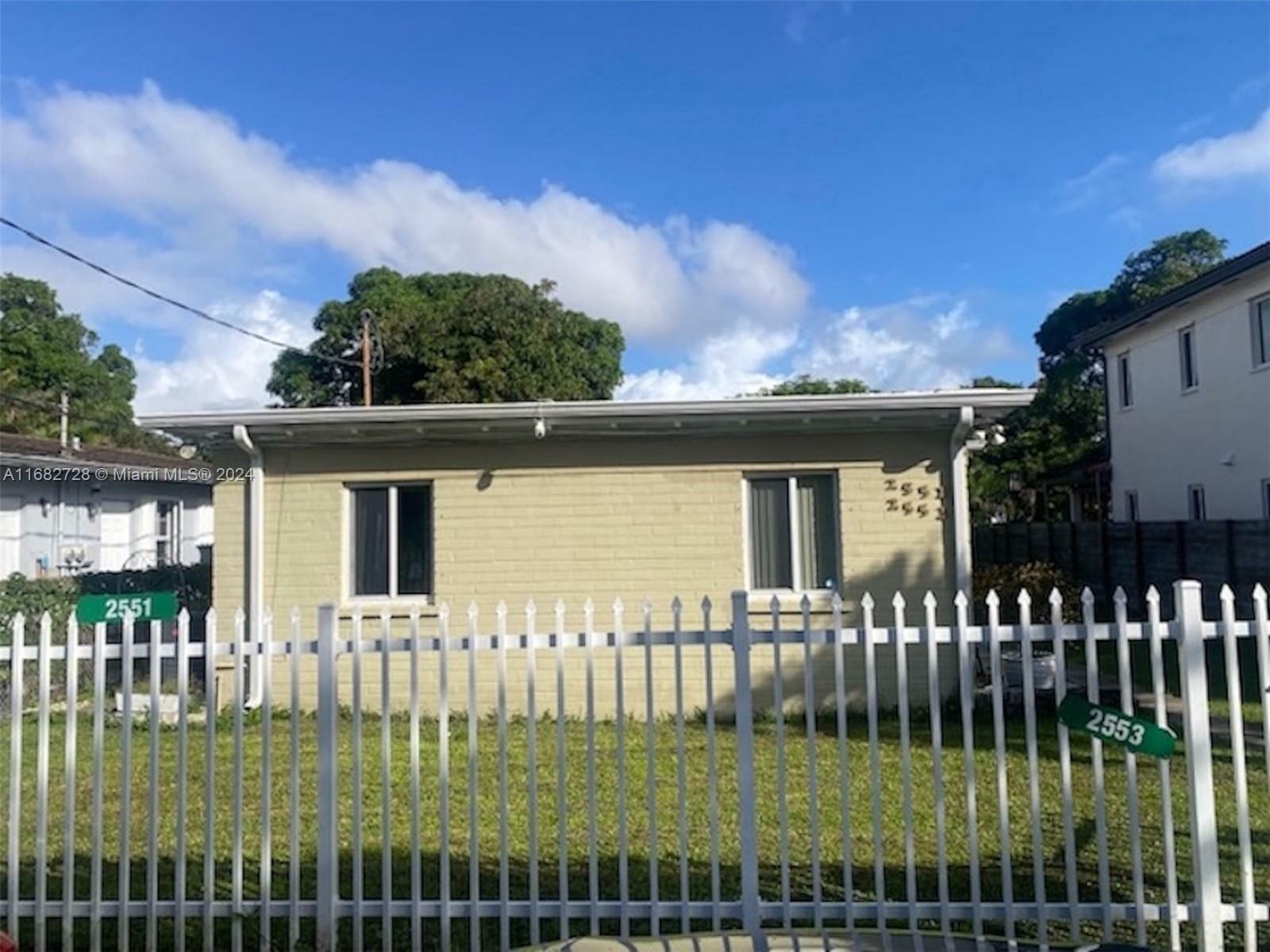 Property Photo:  2551 SW 18th St  FL 33145 