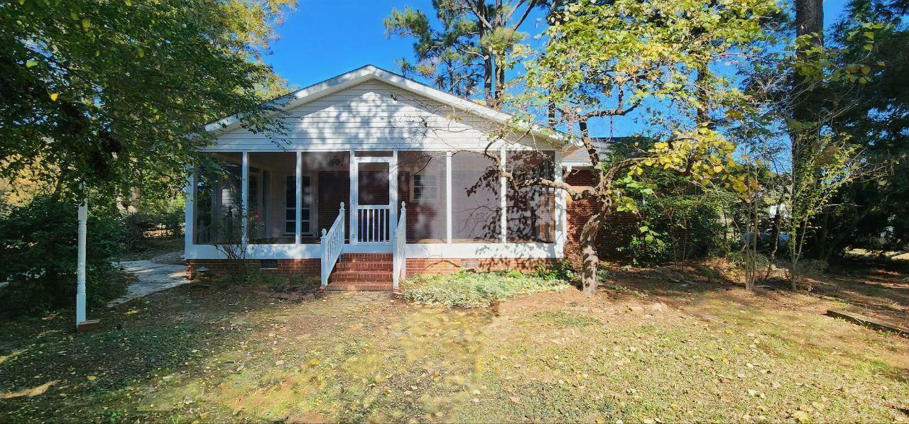 Property Photo:  2412 Wendell Boulevard  NC 27591 