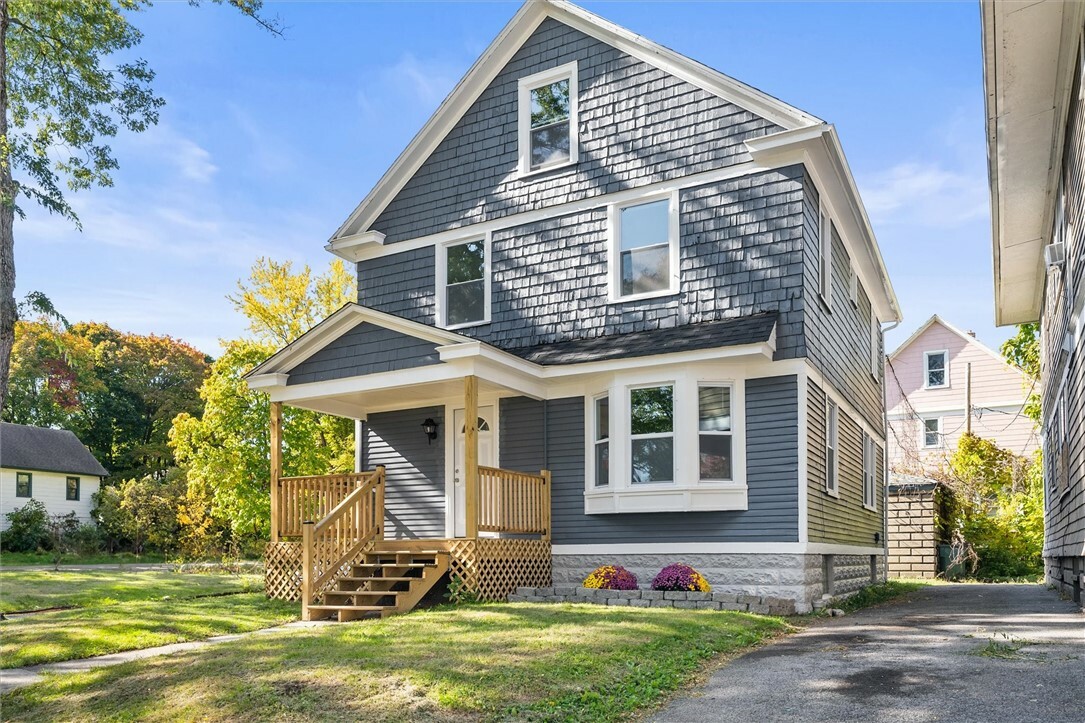 Property Photo:  581 Conkey Avenue  NY 14621 