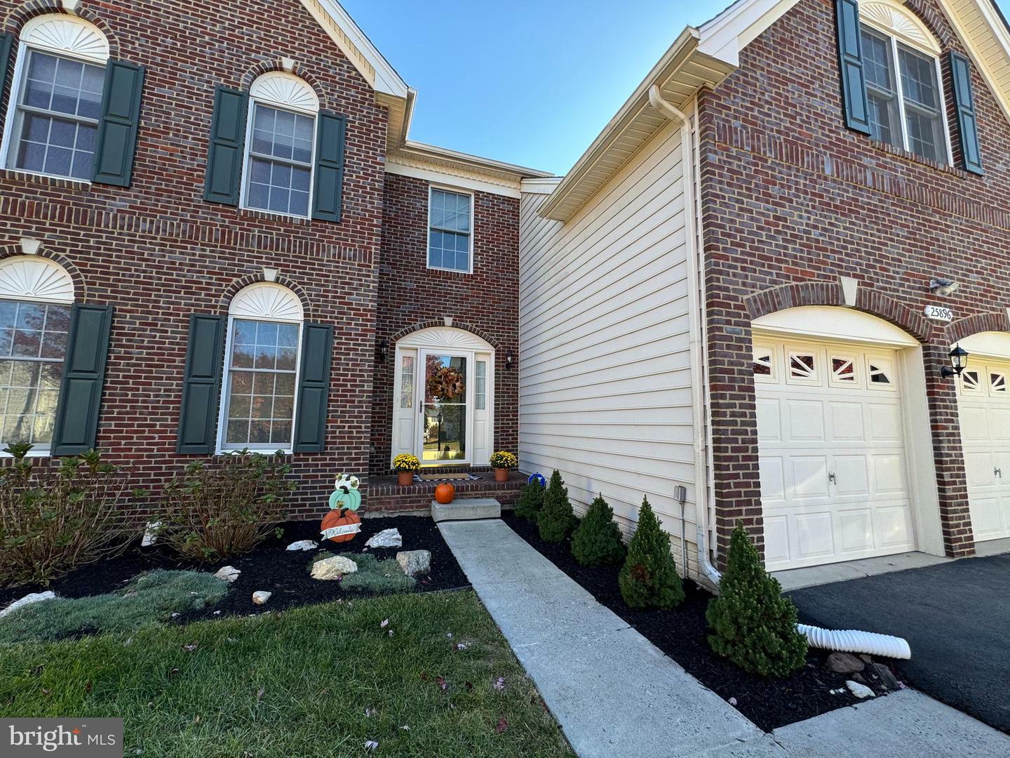 Property Photo:  25896 Stinger Drive  VA 20152 