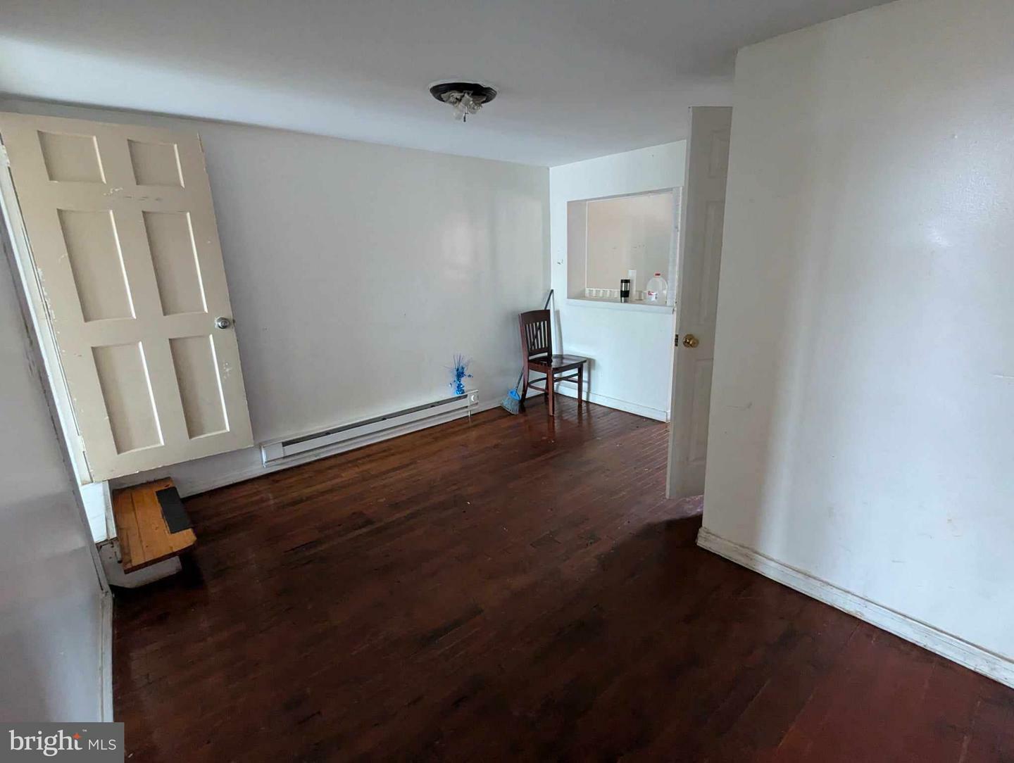 Property Photo:  407 S 6th Street  PA 19602 