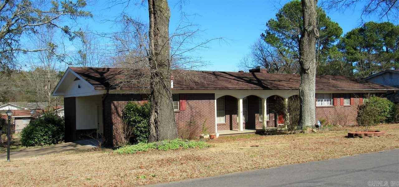 Property Photo:  1501 View Street  AR 72110 