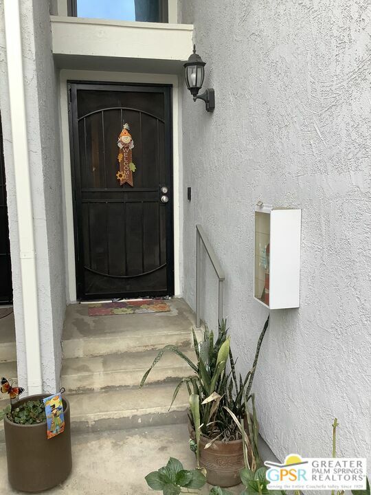 Property Photo:  2029 S Mountain Ave 15  CA 91762 