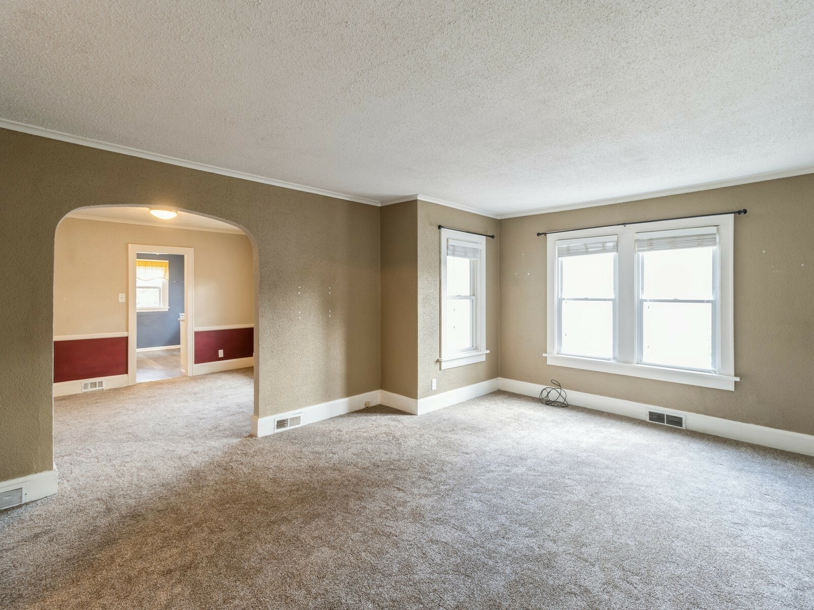 Property Photo:  3315 Iola Avenue  IA 50312 