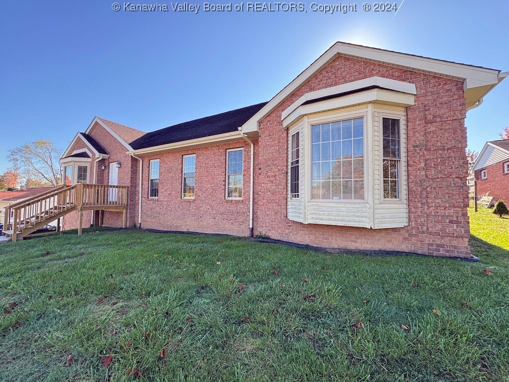 Property Photo:  5113 Dover Drive  WV 25313 