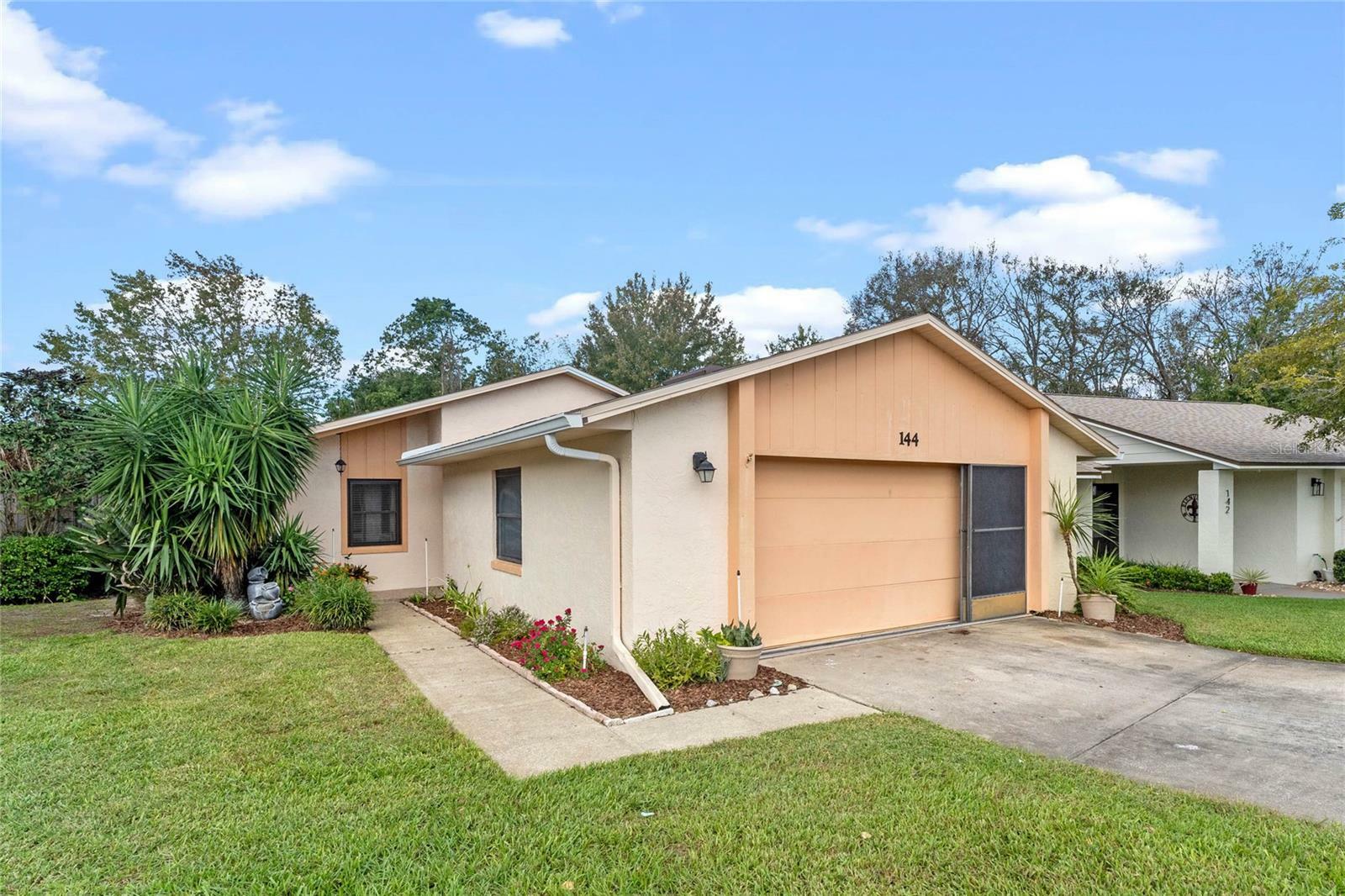 Property Photo:  144 Mayfair Court  FL 32771 