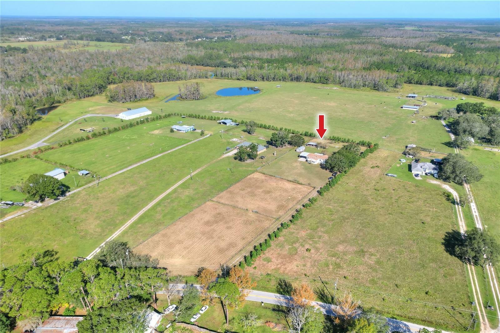 Property Photo:  5830 Fussell Road  FL 33868 