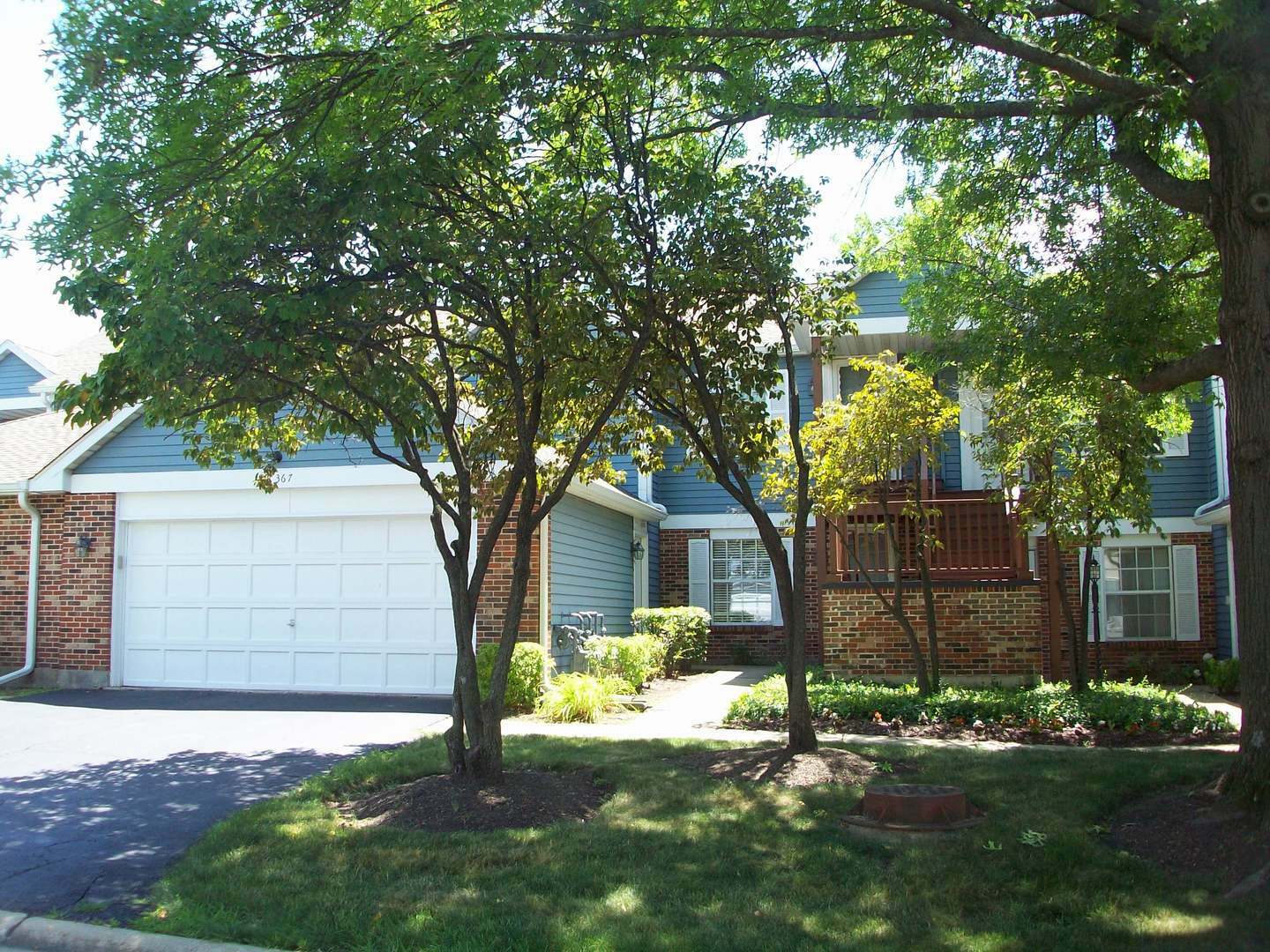 Property Photo:  367 Pembroke Lane 5  IL 60137 