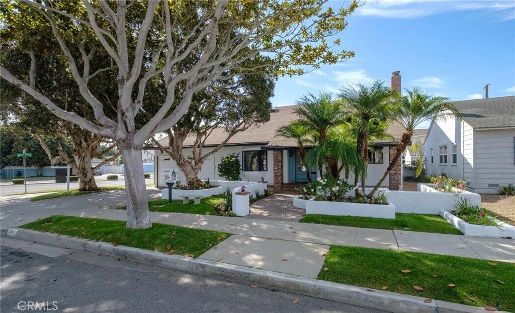 Property Photo: 1231 S Irena Avenue CA 90277