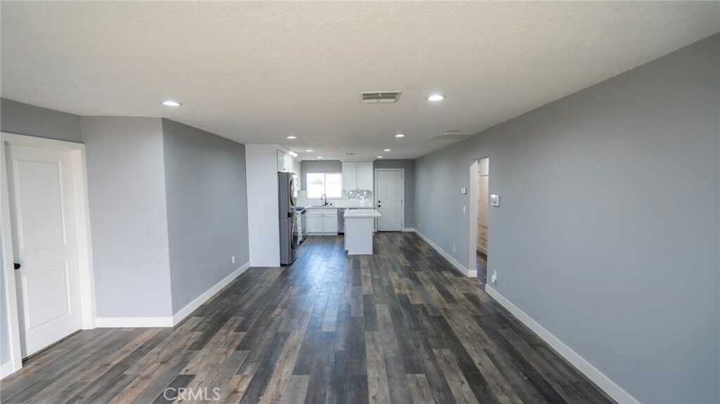 Property Photo:  355 N Orange Avenue  CA 92376 