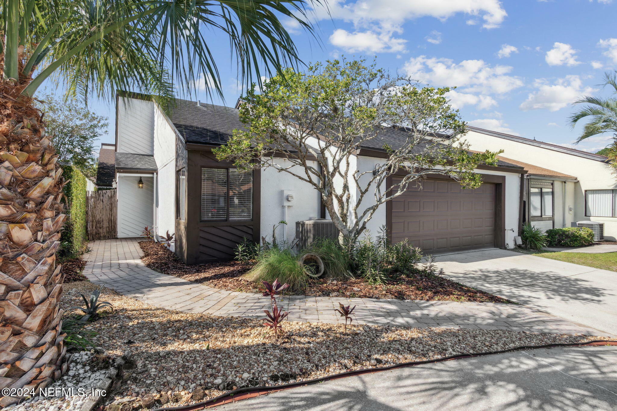 Property Photo:  9224 Inverrary Court  FL 32256 