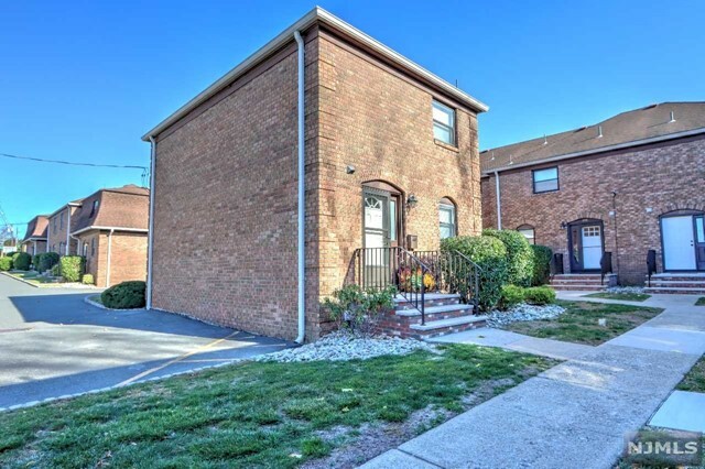 Property Photo:  682 Bloomfield Avenue  NJ 07006 