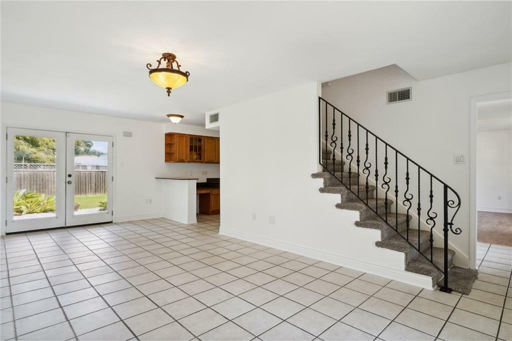 Property Photo:  6405 Gillen Street  LA 70003 