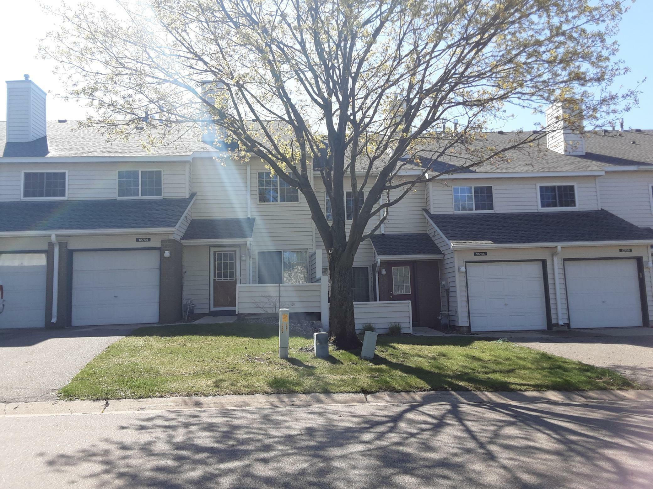 12754 Edgewater Path 51  Apple Valley MN 55124 photo