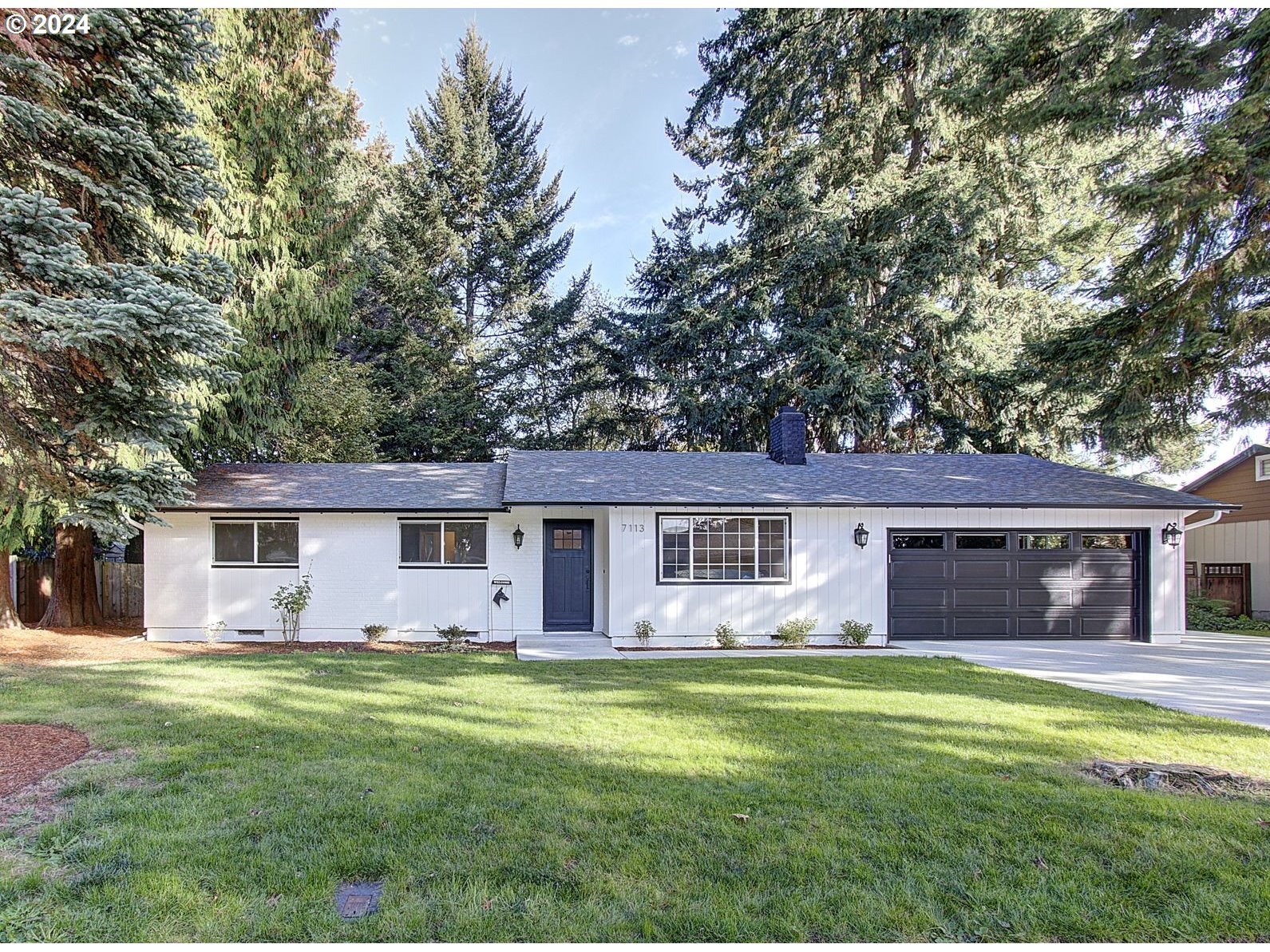 Property Photo: 7113 NE 55th Ave WA 98661
