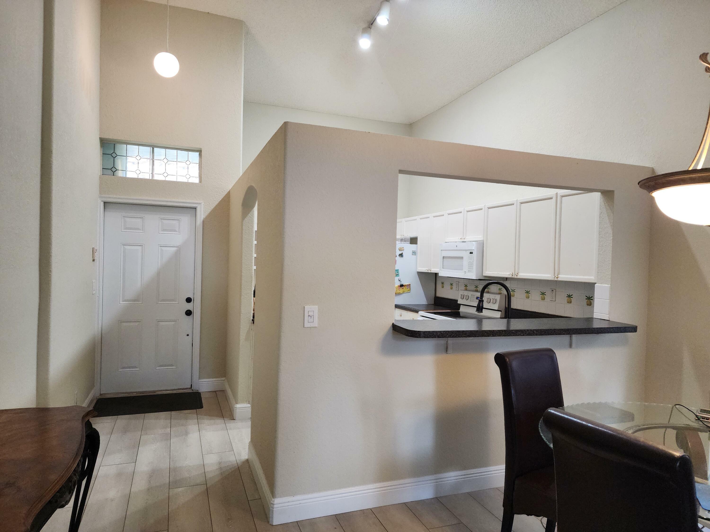 Property Photo:  6892 Silverado Terrace  FL 33463 