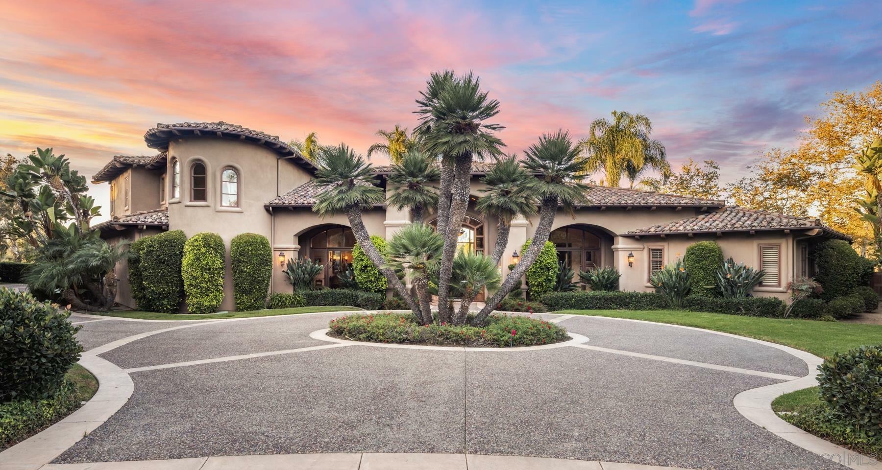Property Photo: 16404 Avenida Cuesta Del Sol CA 92067