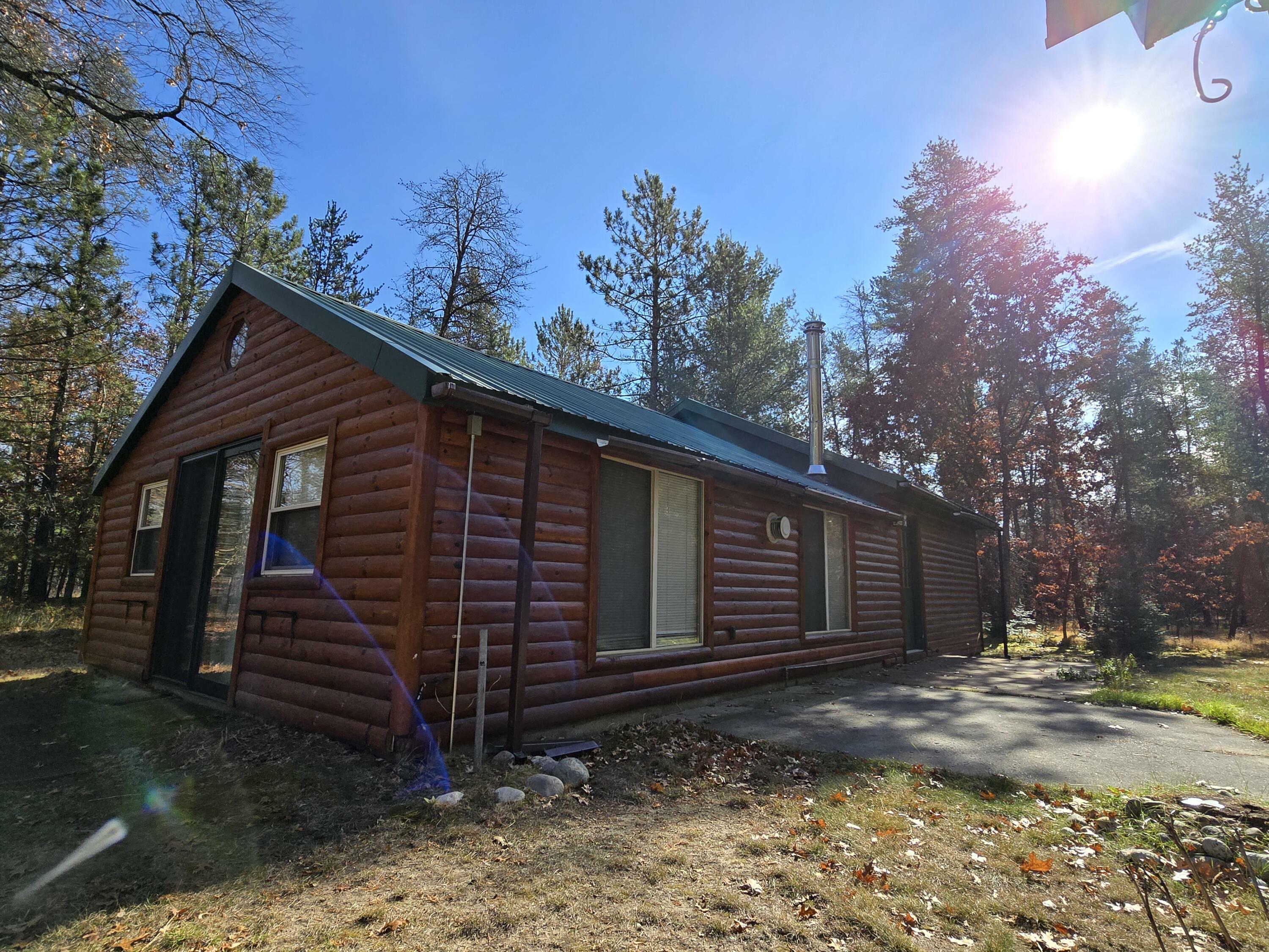 Property Photo:  289 Perry Creek Road  MI 48647 