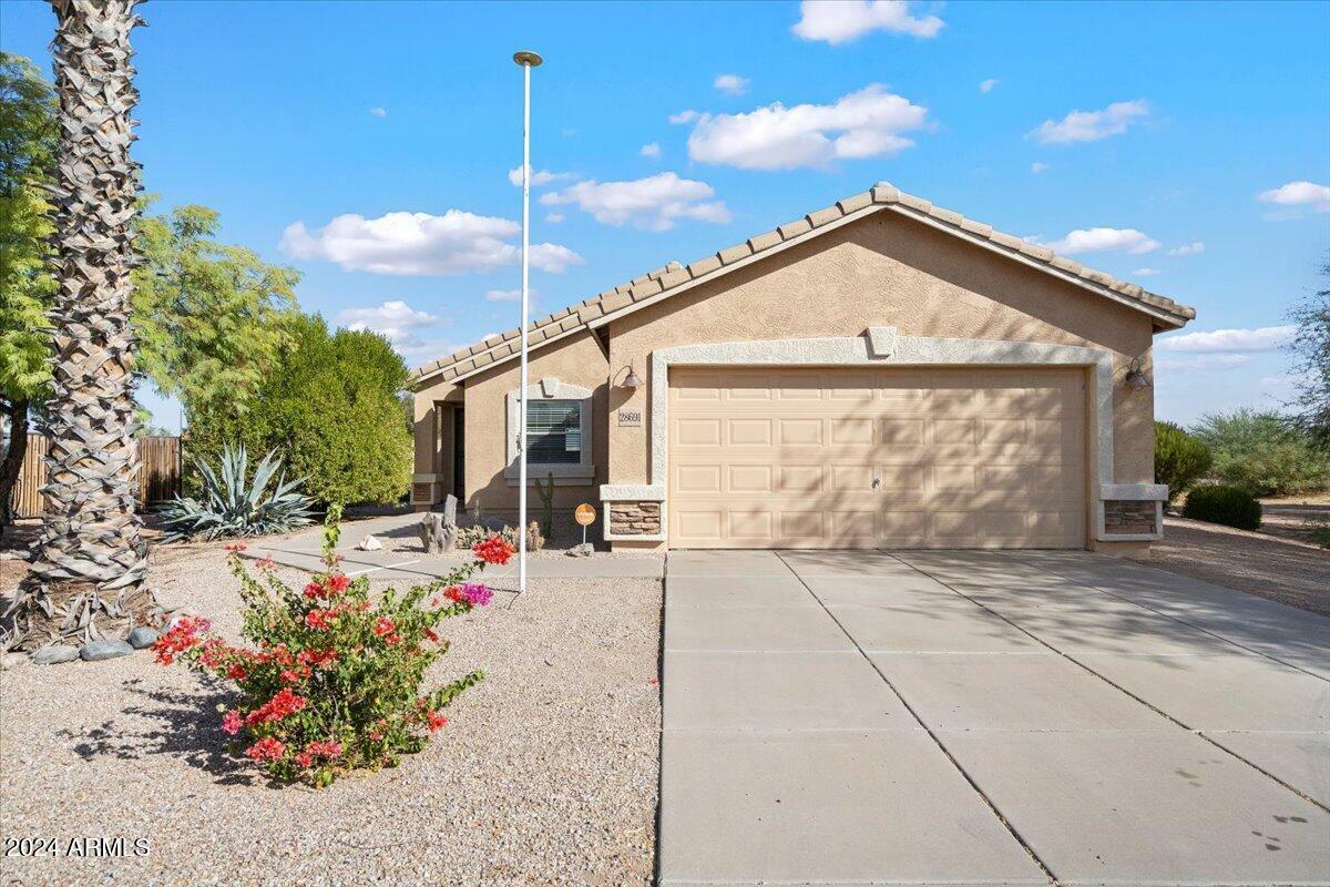 Property Photo:  28691 N Opal Court  AZ 85143 