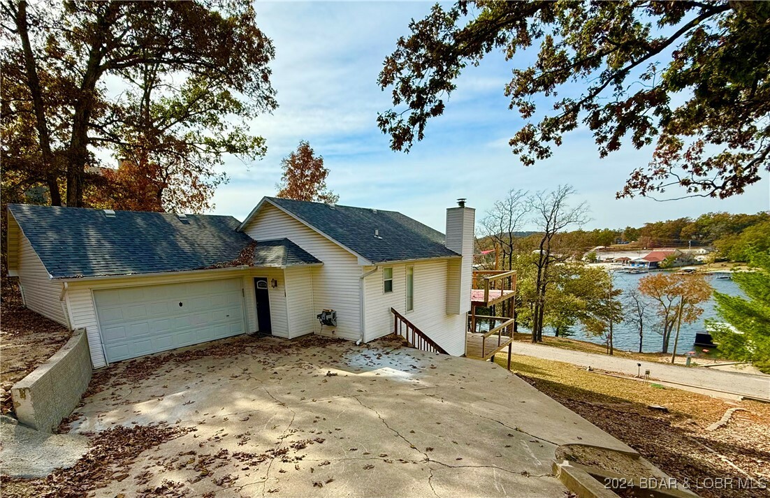 129 Rock Hill Drive  Sunrise Beach MO 65079 photo