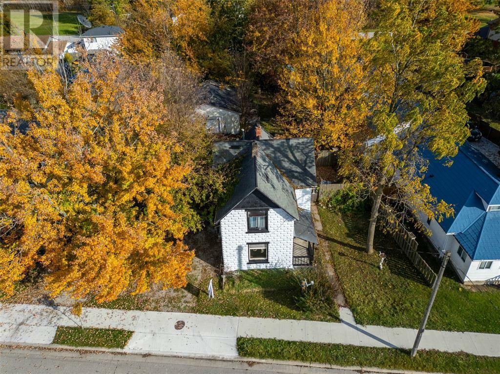 Property Photo:  3504 St. Clair Parkway  ON N0P 2H0 