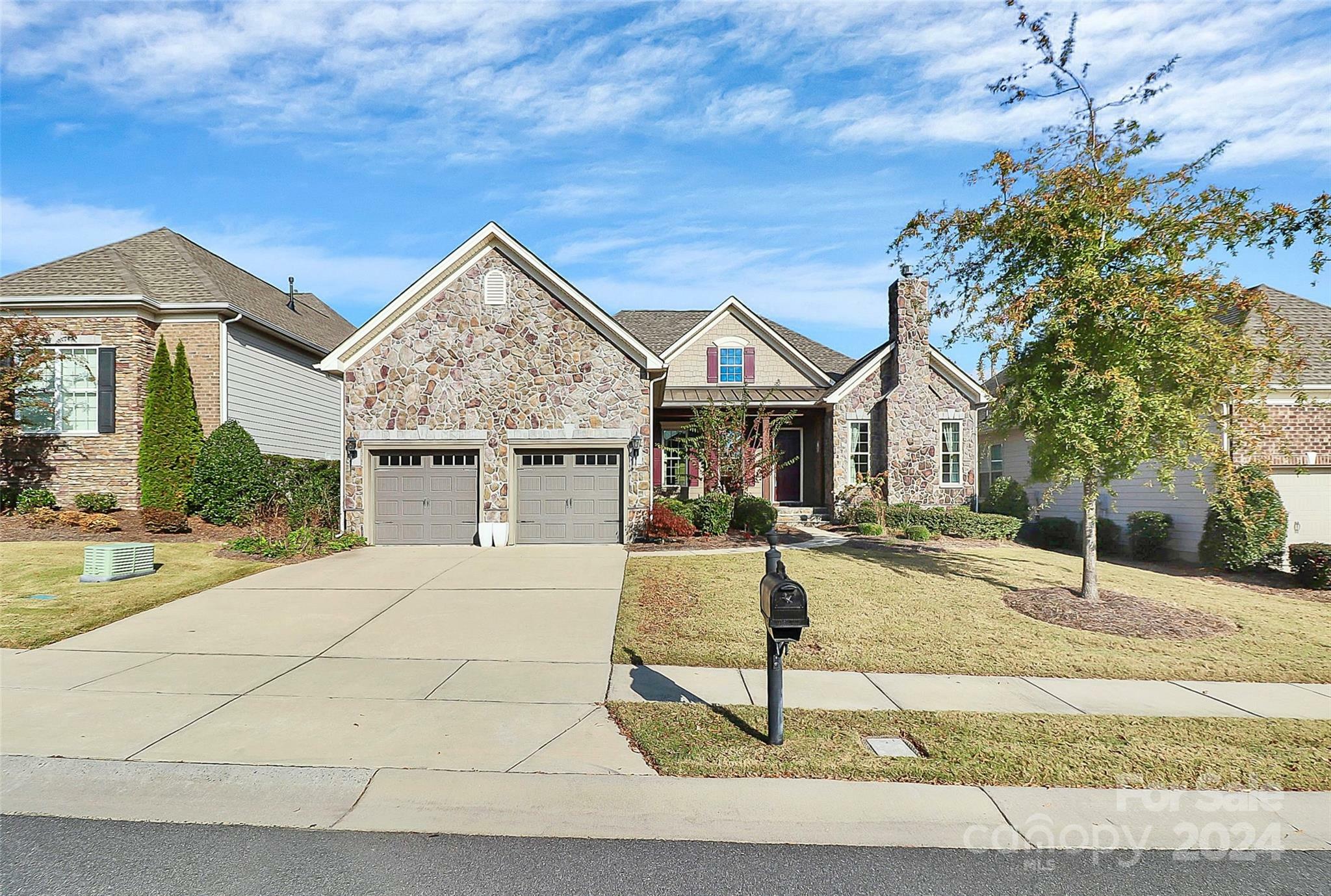 14920 High Bluff Court 101  Charlotte NC 28278 photo