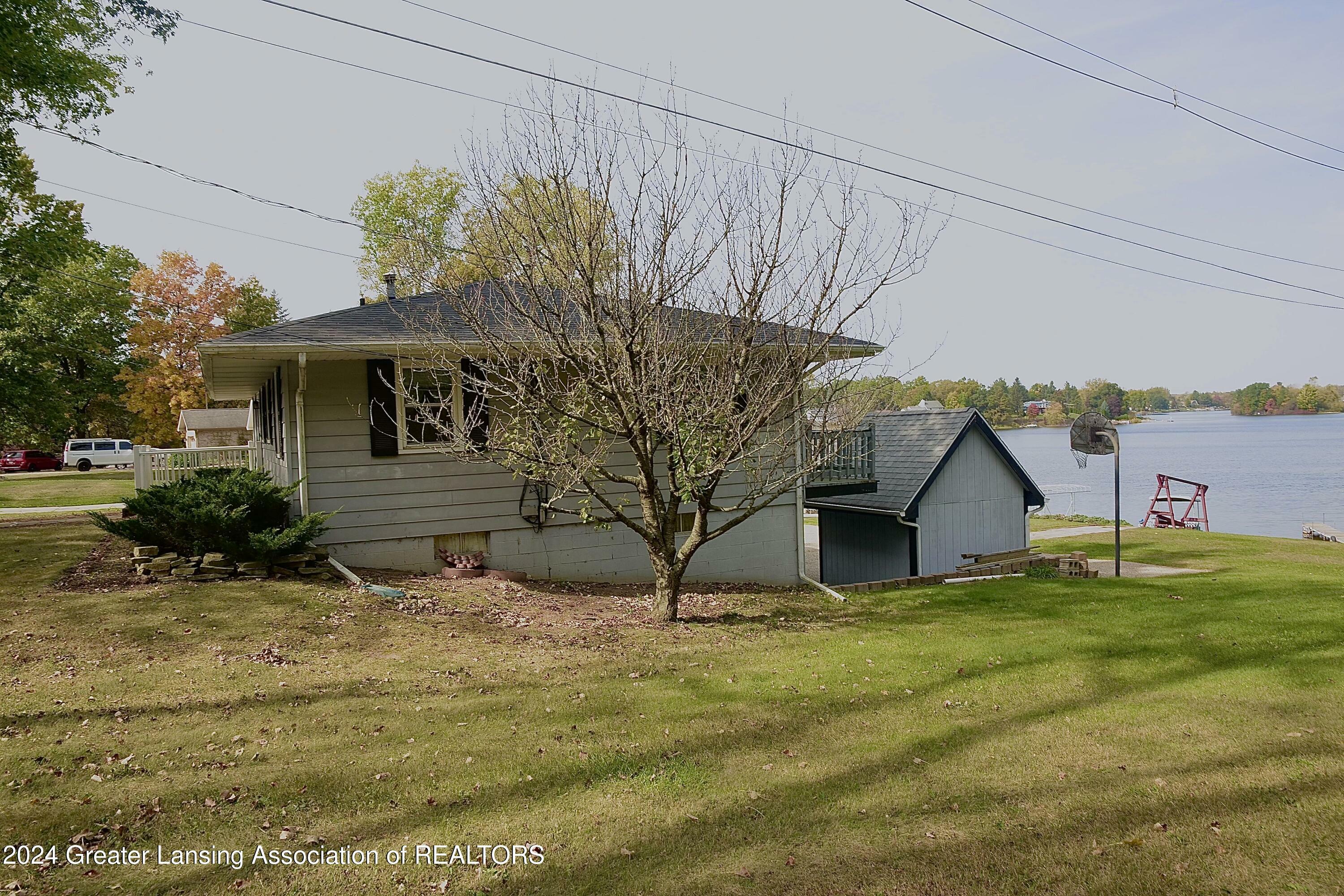 Property Photo:  9733 E Jason Road  MI 48848 