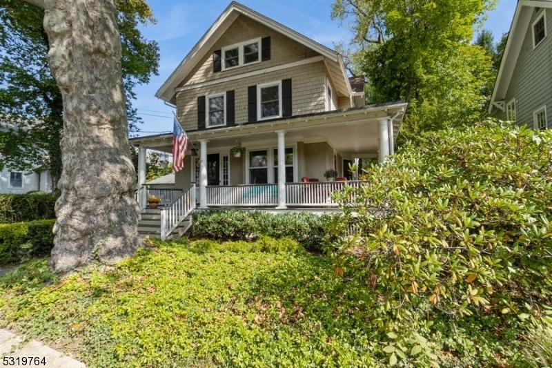 Property Photo: 410 Harrison Ave NJ 07090