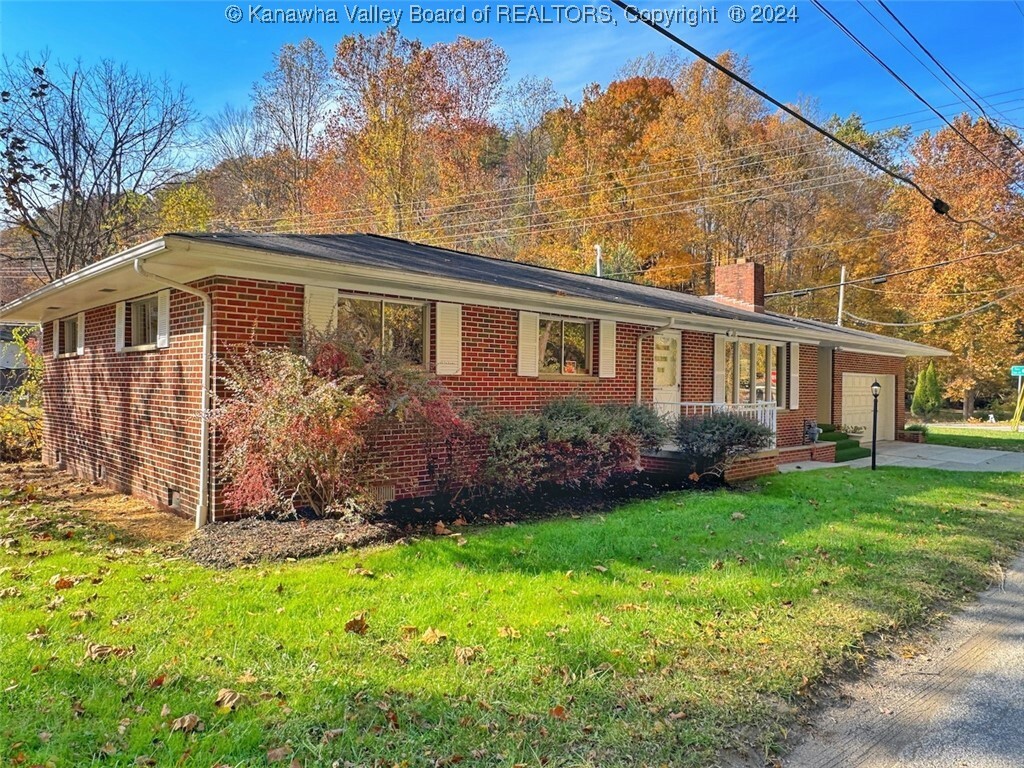 Property Photo:  1526 Trace Fork Road  WV 25309 