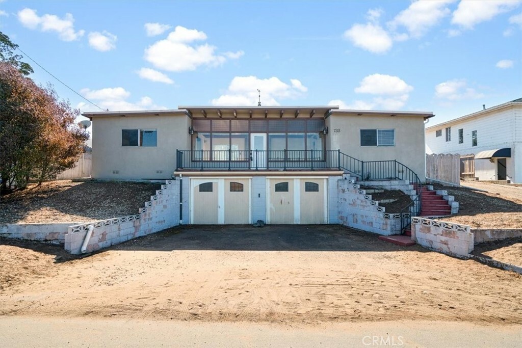 Property Photo:  733 Highland Drive  CA 93402 