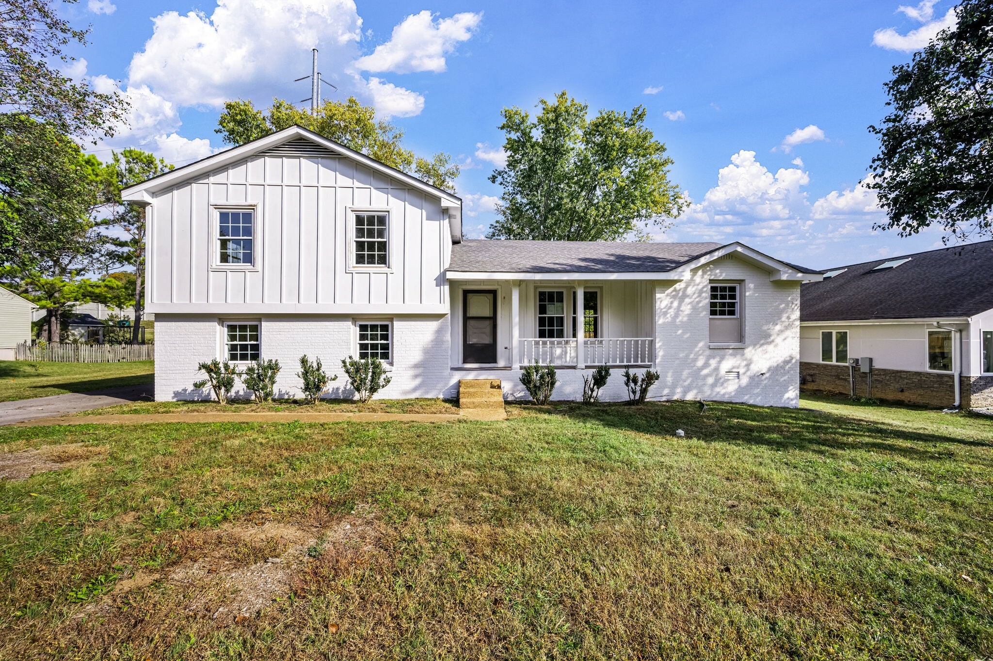 Property Photo:  105 Pebble Creek Rd  TN 37064 