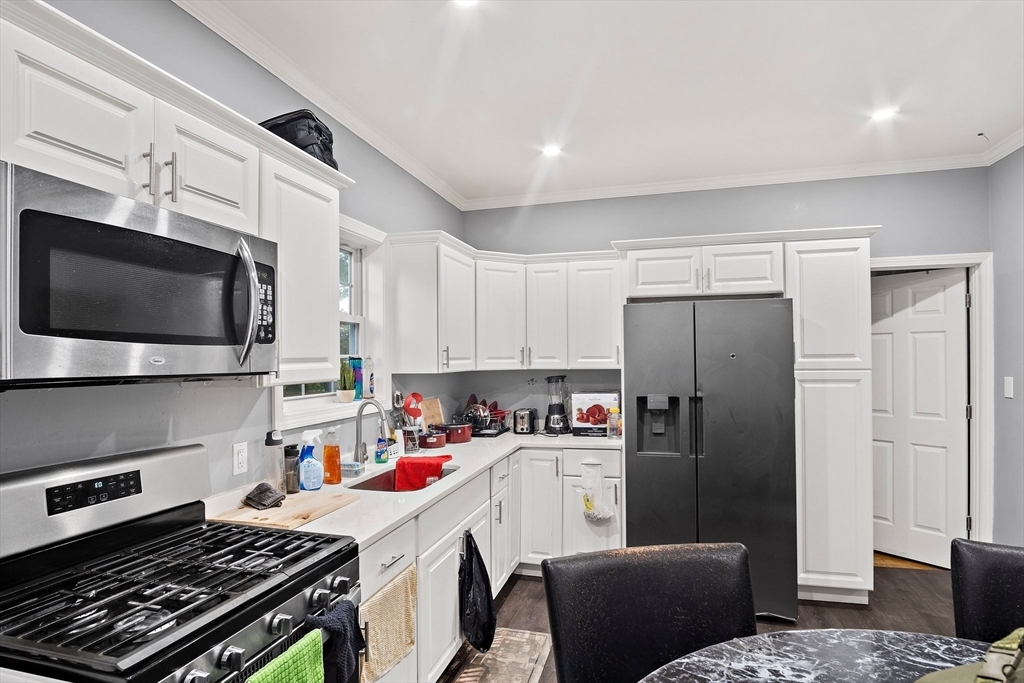 Property Photo:  551-R Norfolk St  MA 02126 