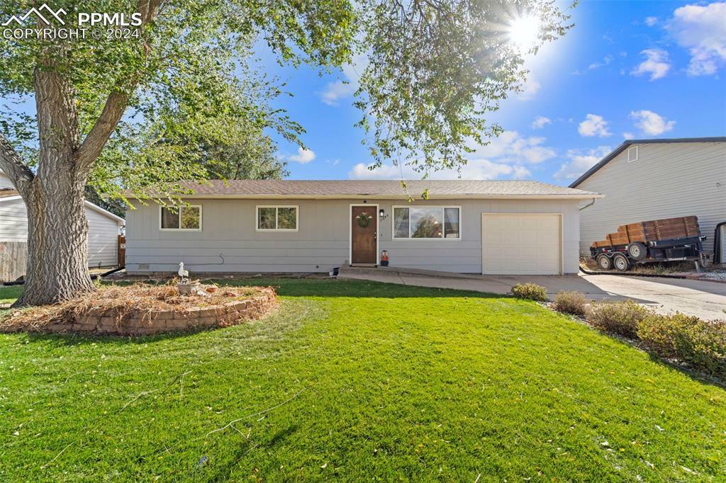 Property Photo:  7255 Yakima Way  CO 80915 