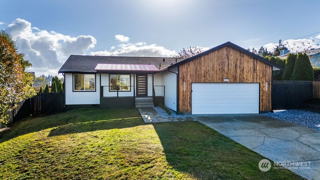 Property Photo:  6208 N 42nd Street  WA 98407 