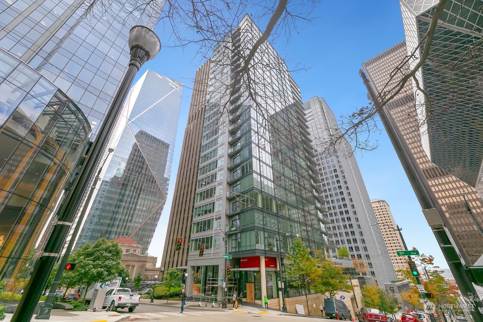 Property Photo: 909 5th Avenue 2103 WA 98104