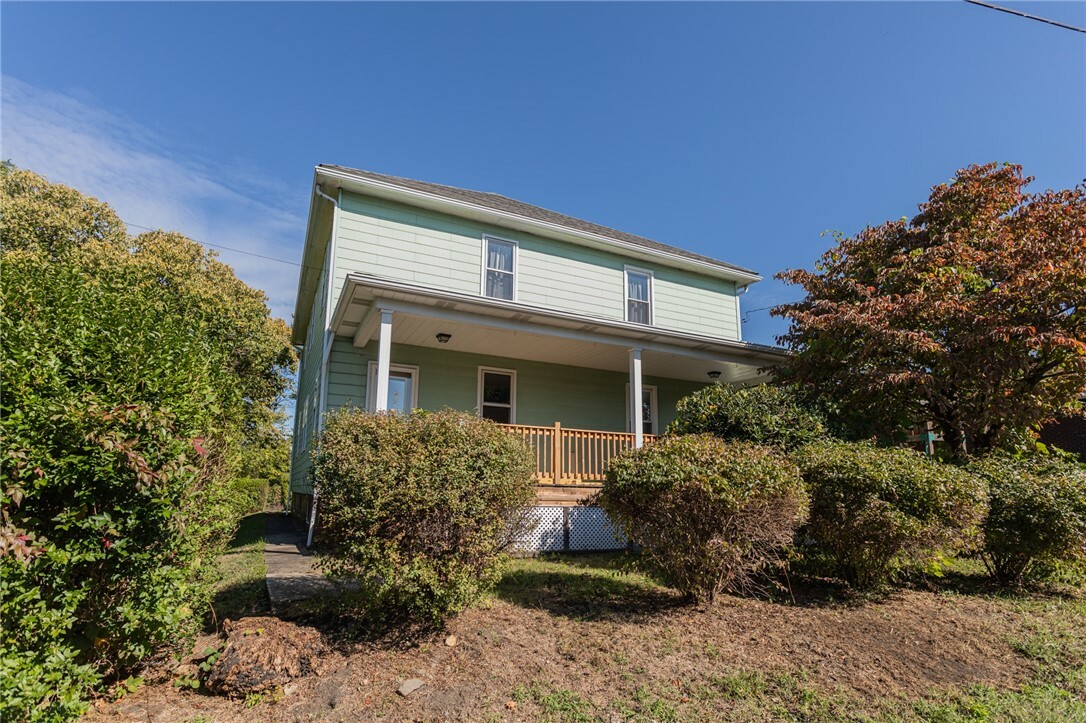 205 Woodlawn Ave  Connellsville PA 15425 photo