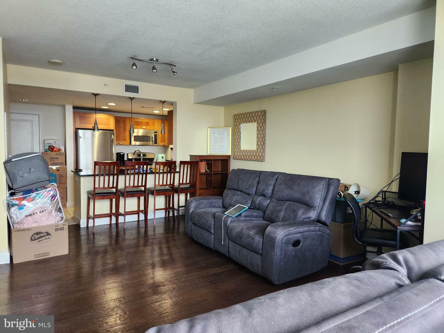 Property Photo:  2451 Midtown Avenue 821  VA 22303 