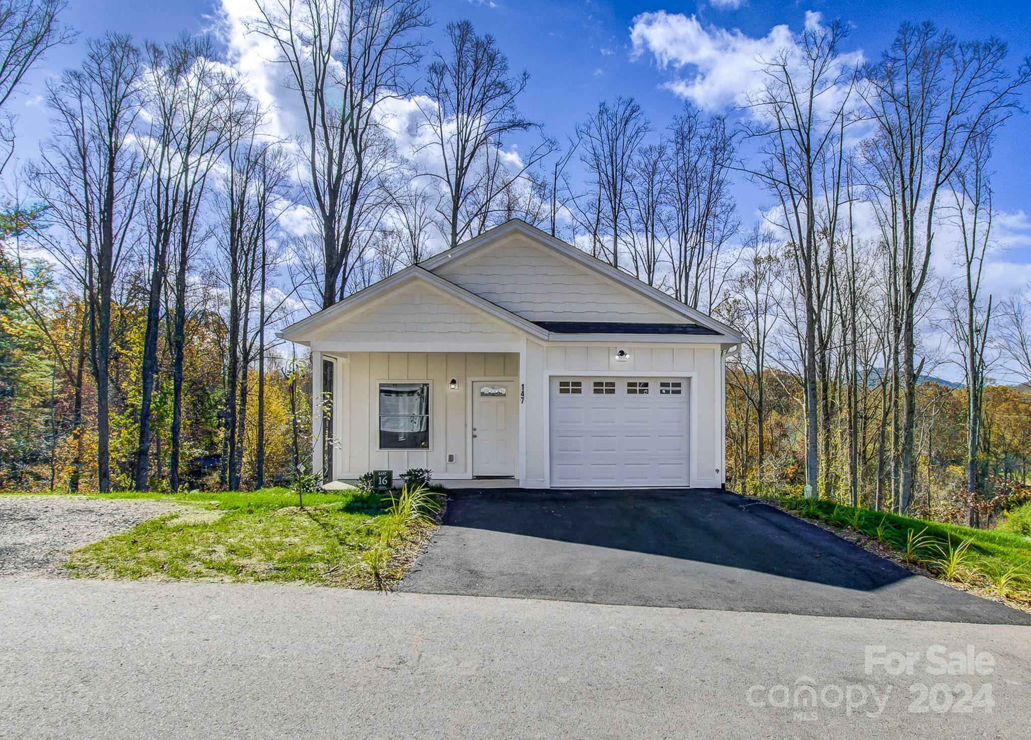 147 Northbend Drive  Asheville NC 28804 photo