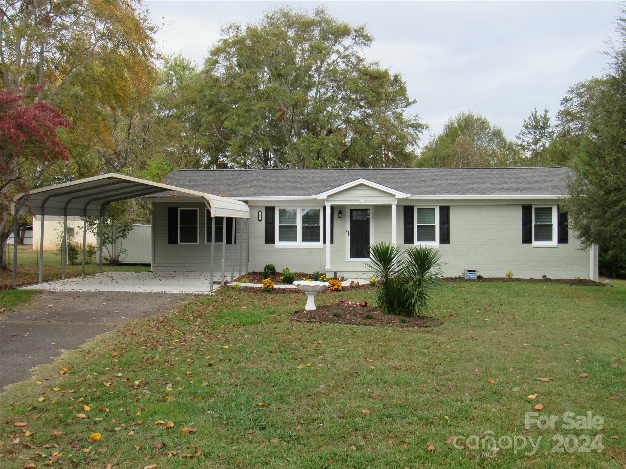 Property Photo:  193 Mountain View Street  NC 28043 