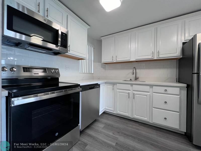 Property Photo:  8900 Washington 118  FL 33025 