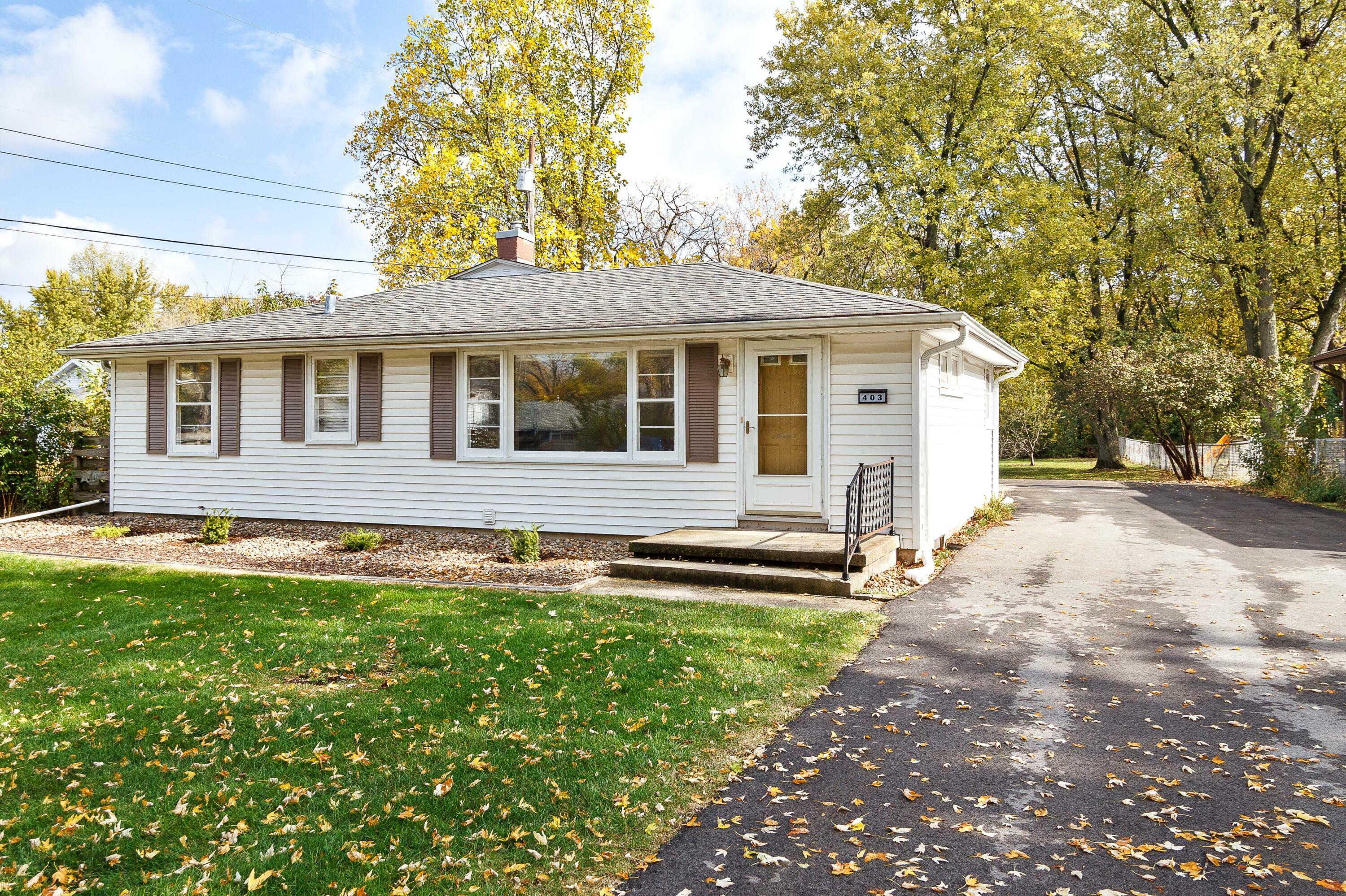 Property Photo:  403 Fairview Avenue  IN 46307 