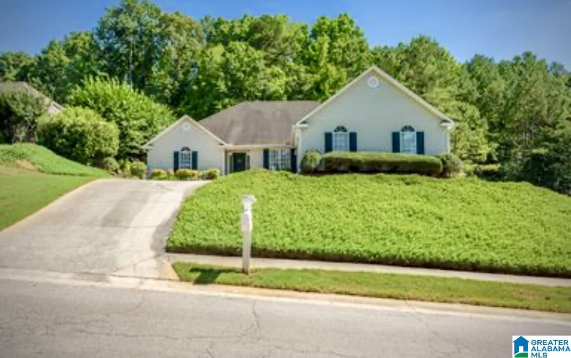 Property Photo:  127 Squire Drive  AL 35080 