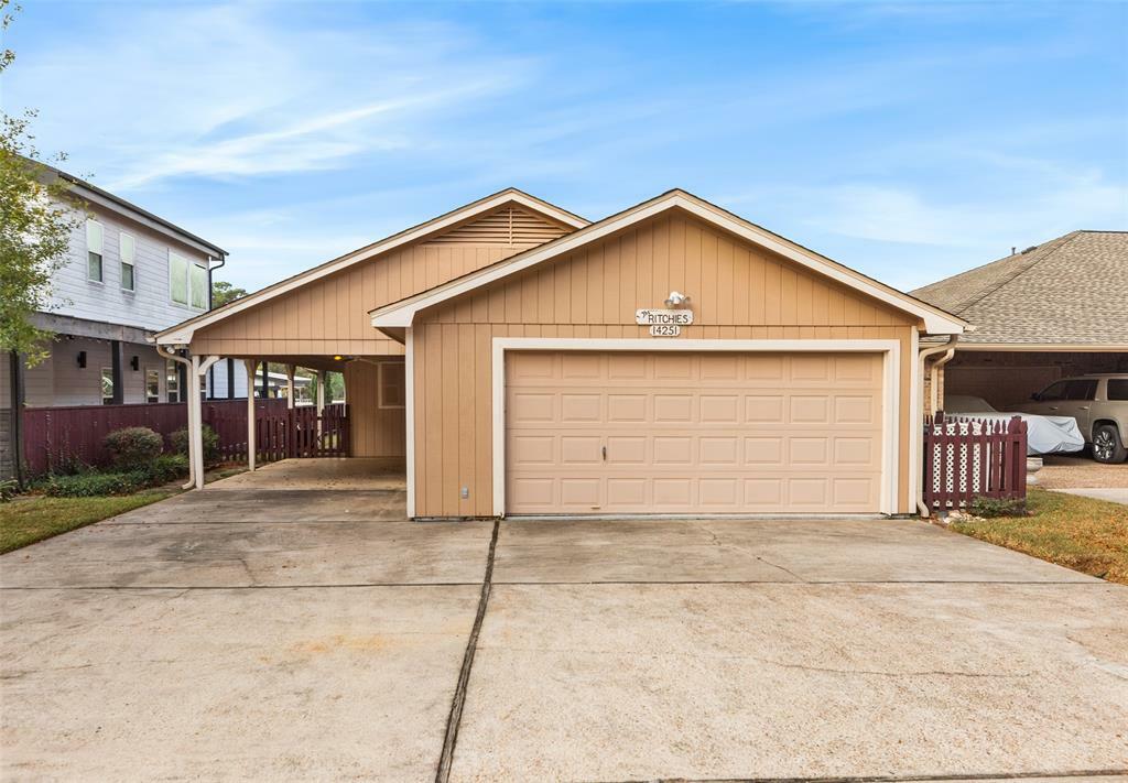 Property Photo:  14251 Shadow Bay Drive  TX 77318 