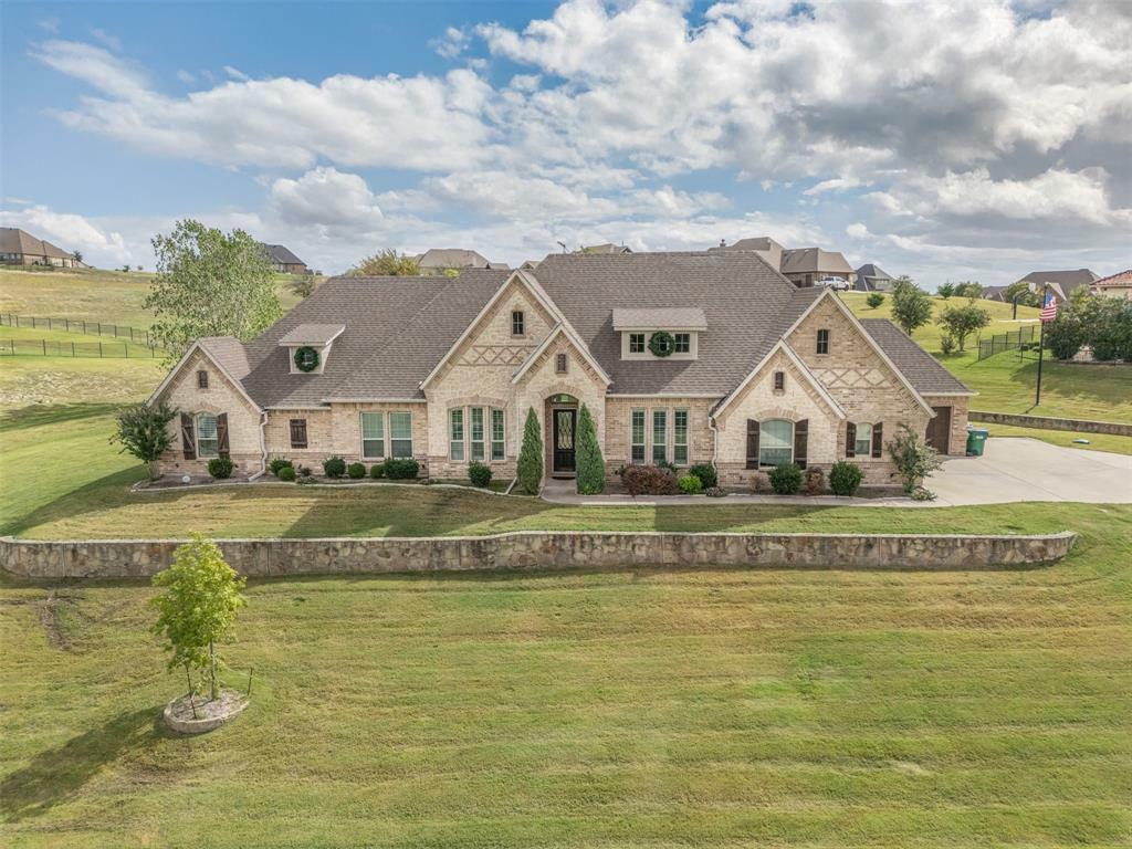 Property Photo: 12372 Bella Colina Drive TX 76126