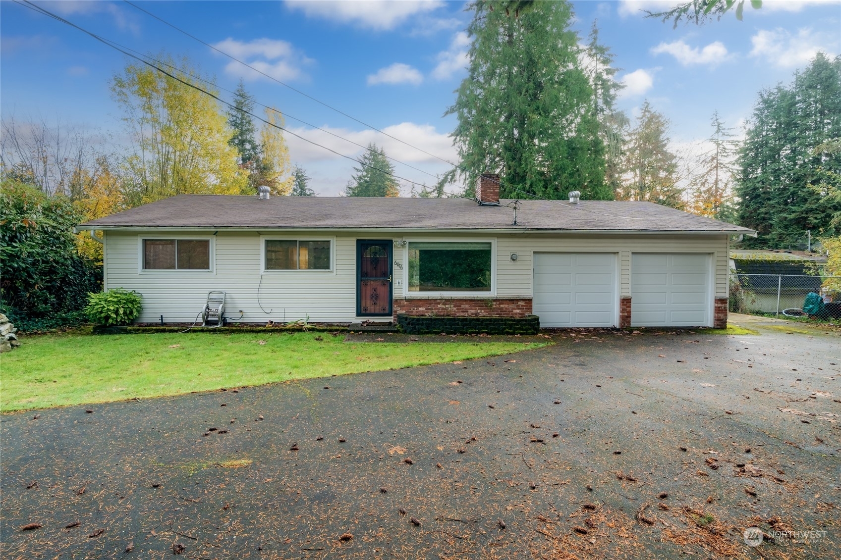 Property Photo:  6016 183rd Street SW  WA 98037 